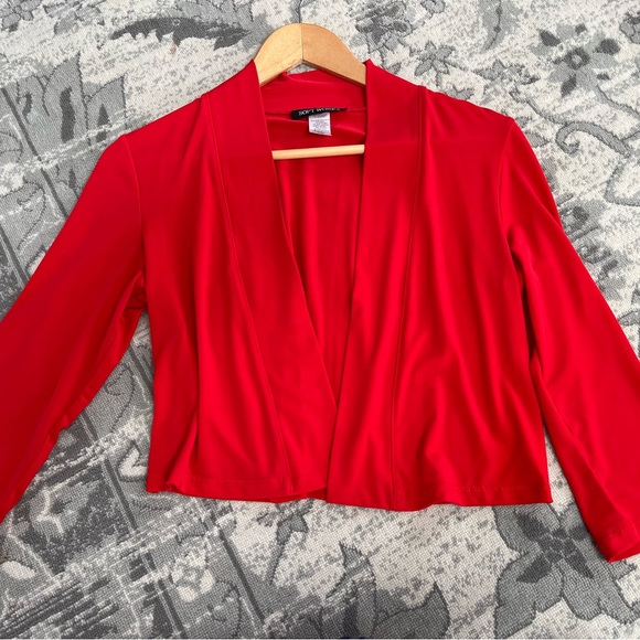 SOFT WORKS TOPPER CARDIGAN LIKE NEW CONDITION - Picture 2 of 3